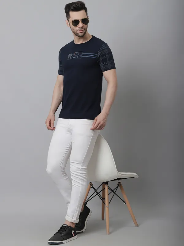 Men_Printed_Round_Neck_Navy_Cotton_T-Shirt