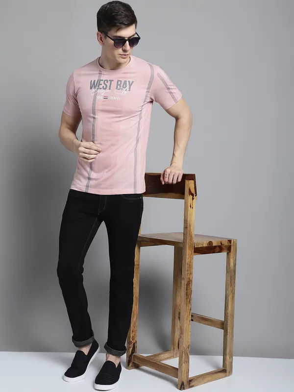 Men_Round_Neck_Pink_Printed_Cotton_T-Shirt