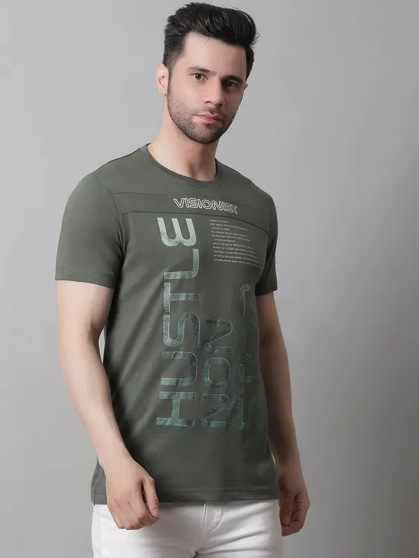 Men_Round_Neck_Green_Printed_Cotton_T-Shirt