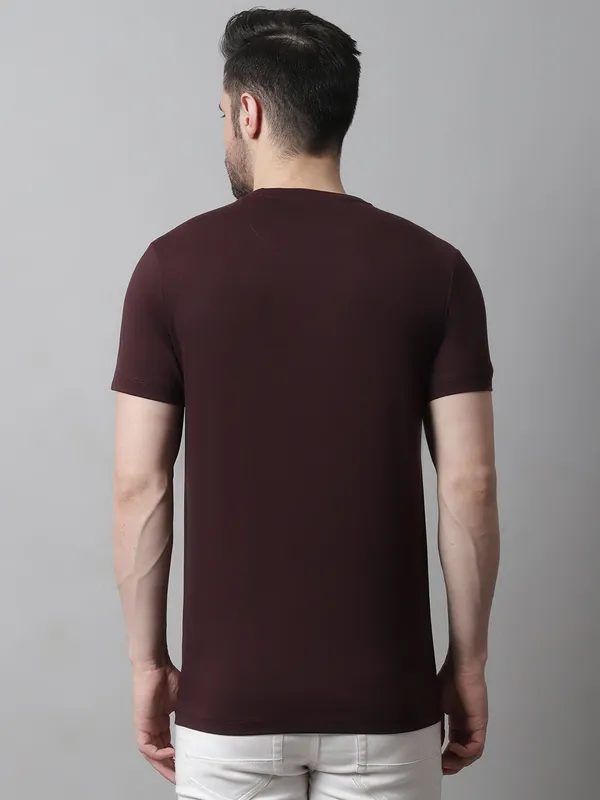 Men_Printed_Wine_Round_Neck_Cotton_T-Shirt