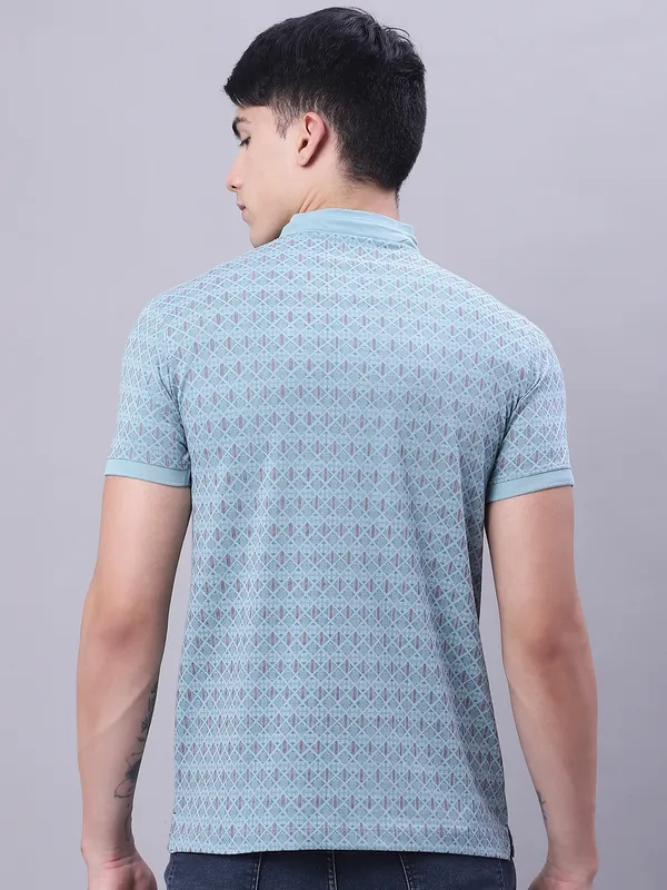 Men_Printed_Cotton_Henley_T-Shirt_With_Pocket