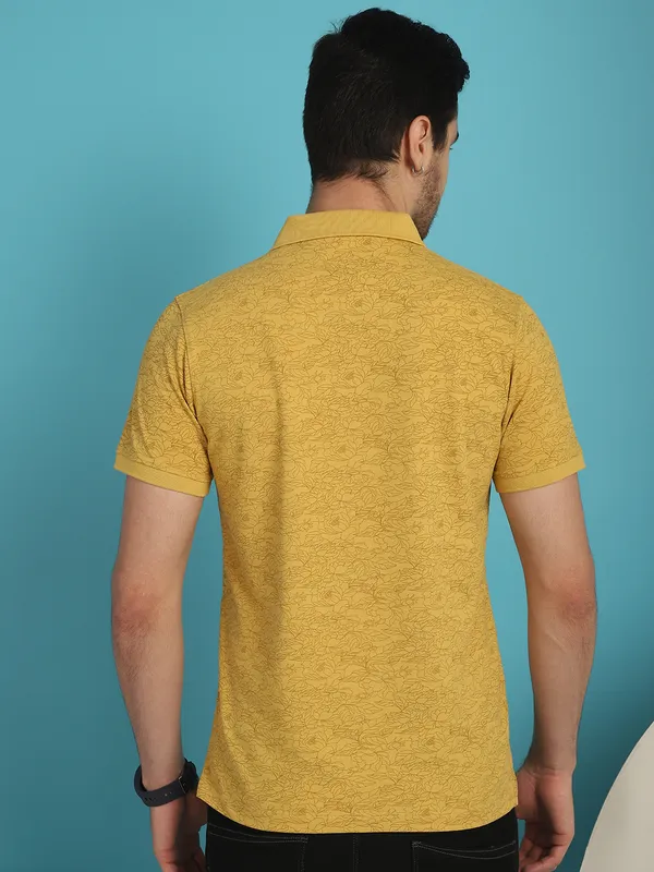 Venitian_Men__Pique_Matty_Cotton_Yellow_Colour_Polo_Neck_All_Over_Printed_T-Shirt