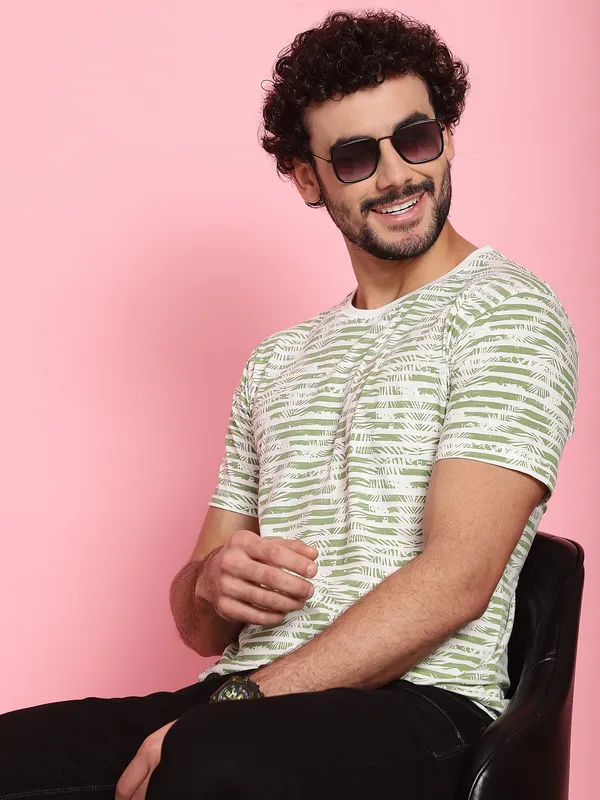 Venitian_Men_All_Over_printed_Olive_Colour_Round_Neck_Cottton_T-Shirt