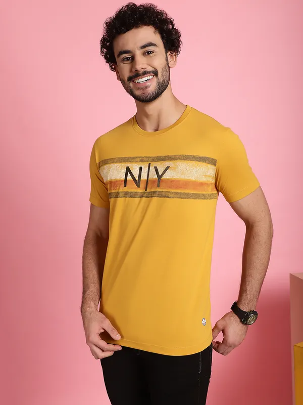 Venitian_Men_Printed_Round_Neck_Yellow_Cotton_T-Shirt