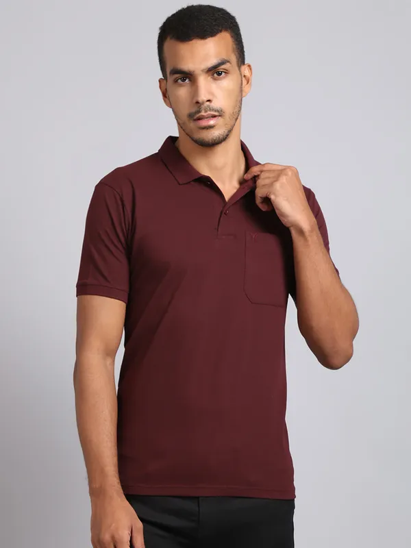 Men_Solid_Cotton_Polo_Neck_Burgundy_T-Shirt_With_Pocket