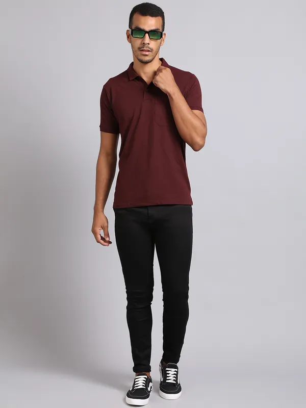 Men_Solid_Cotton_Polo_Neck_Burgundy_T-Shirt_With_Pocket