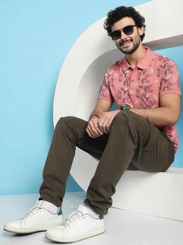 Venitian_Men_Mercerised_Polo_Neck_All_Over_Printed_Pink_T-Shirt_With_Pocket