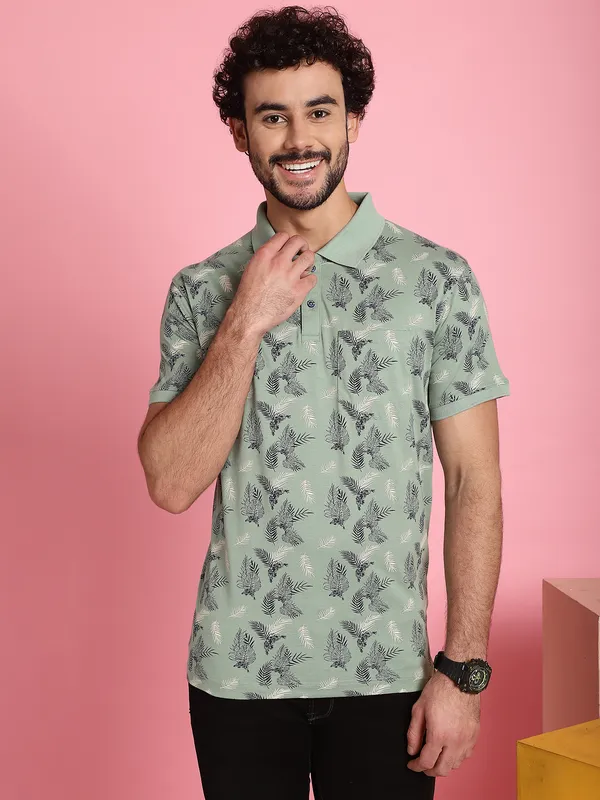 Venitian_Men_Mercerised_Polo_Neck_All_Over_Printed_Green_T-Shirt_With_Pocket