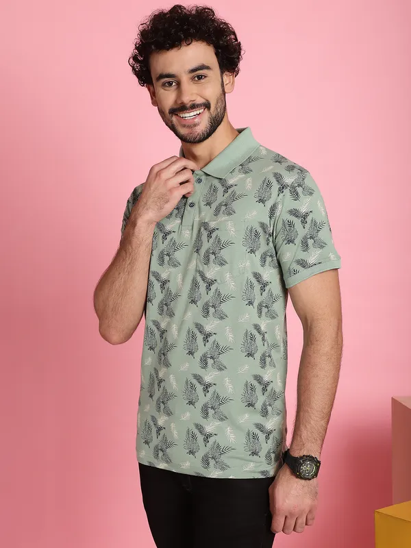 Venitian_Men_Mercerised_Polo_Neck_All_Over_Printed_Green_T-Shirt_With_Pocket
