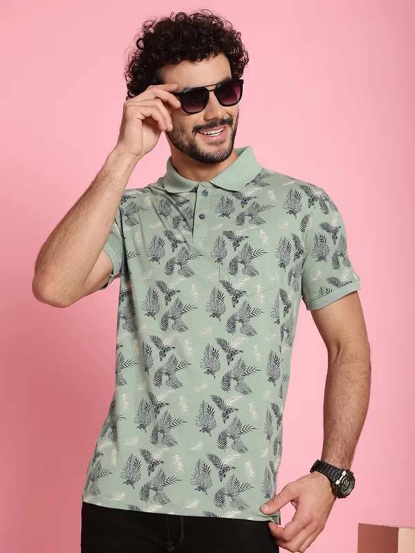 Venitian_Men_Mercerised_Polo_Neck_All_Over_Printed_Green_T-Shirt_With_Pocket