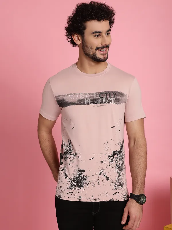 Venitian_Men_Printed_Round_Neck_Pink_Cotton_Lycra_T-Shirt