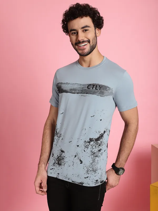 Venitian_Men_Printed_Round_Neck_Grey_Cotton_Lycra_T-Shirt