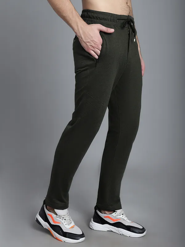 Men_Looper_Knit_Cotton_Printed_Men_TrackPants_With_Button_Closure
