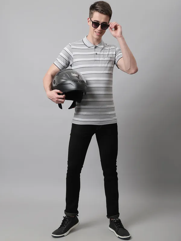 Men_Self_Design_Polo_Neck_Polo_T-Shirt_With_Pocket