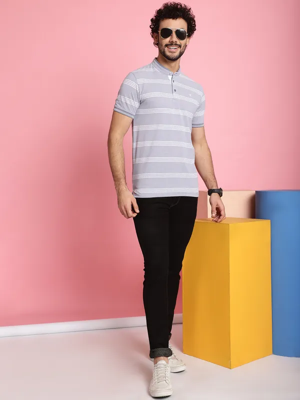 Venitian_Men_Henley_Neck_Striped_Cotton_Light_Grey_T-Shirt