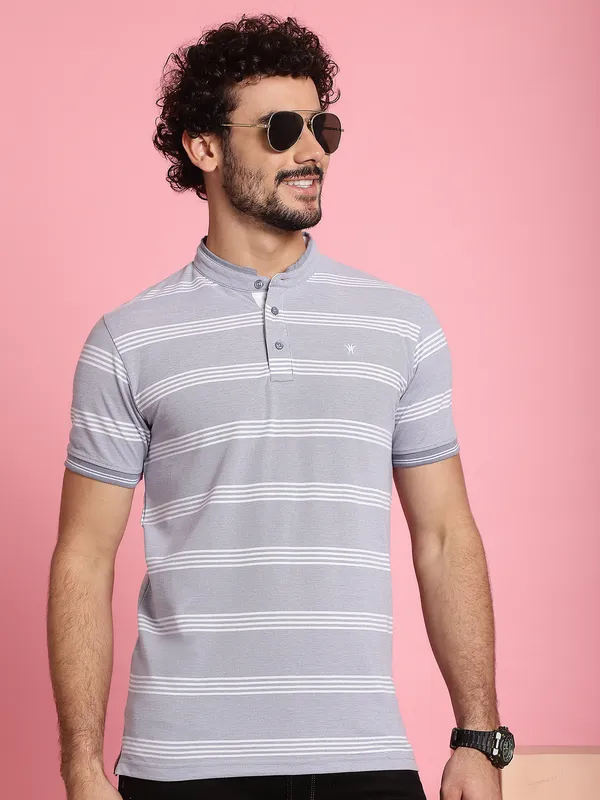Venitian_Men_Henley_Neck_Striped_Cotton_Light_Grey_T-Shirt