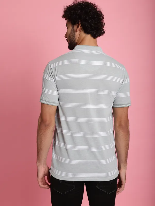 Venitian_Men_Henley_Neck_Striped_Cotton_Light_Green_T-Shirt