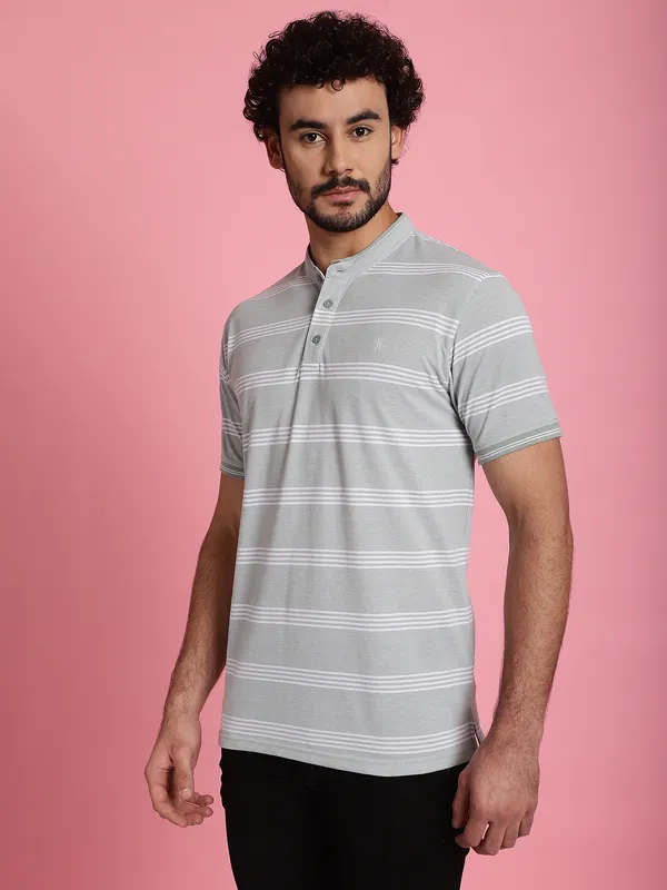 Venitian_Men_Henley_Neck_Striped_Cotton_Light_Green_T-Shirt