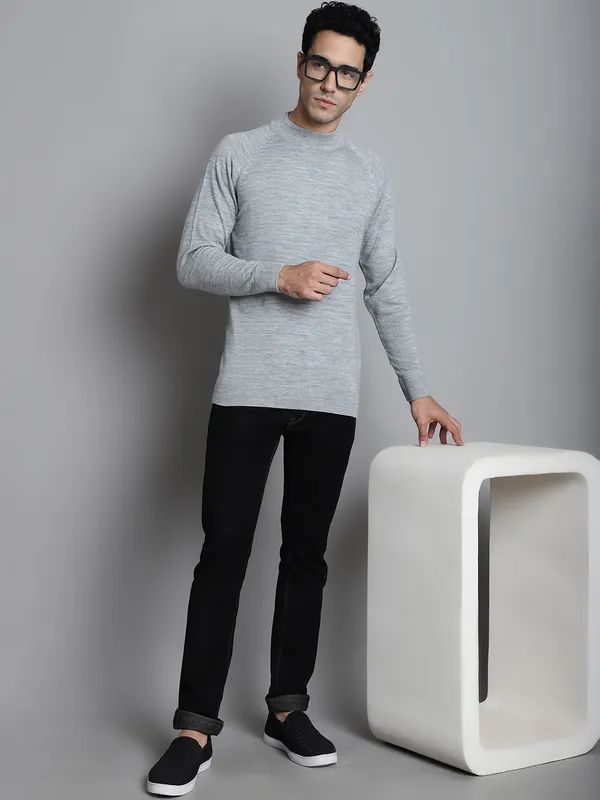 Men_Acrylic_Blend_Turtle_Neck_Full_Sleeves_Sweater