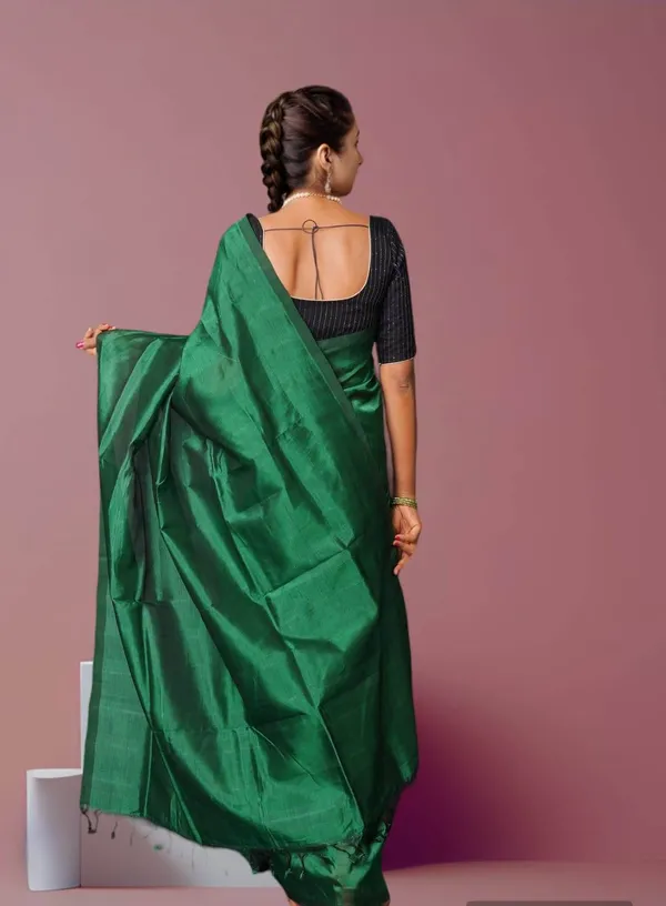 Bottle_Green_Mangalagiri_Handloom_Cotton_Silk_Saree_With_Blouse_Piece_|_6.3_Meters