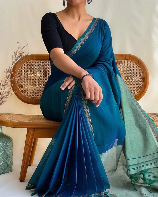 Elegant__Narayanapet_Cotton_Saree_with_Blouse_Piece_-_Timeless_Tradition"