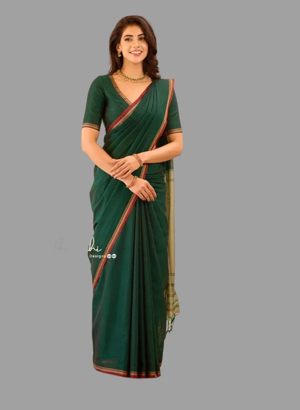 Elegant_Green_Narayanapet_Cotton_Saree_with_Blouse_Piece_-_Timeless_Tradition"