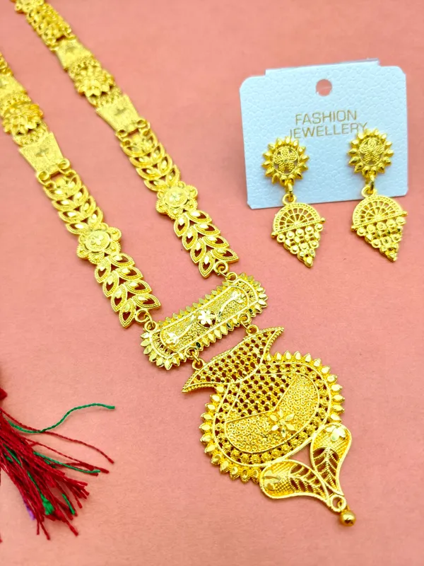 Gold_Plated_Alloy_Long_Jewellery_set_with_Earring_|_Premium_Jewelry_Accessories