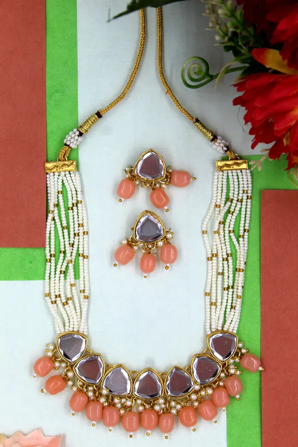 Gold_Plated_Necklace_Traditional_Pearl_&_Kundan_Studded_Choker_Jewellery_Set_|_Exclusive_Jewellery_Accessories