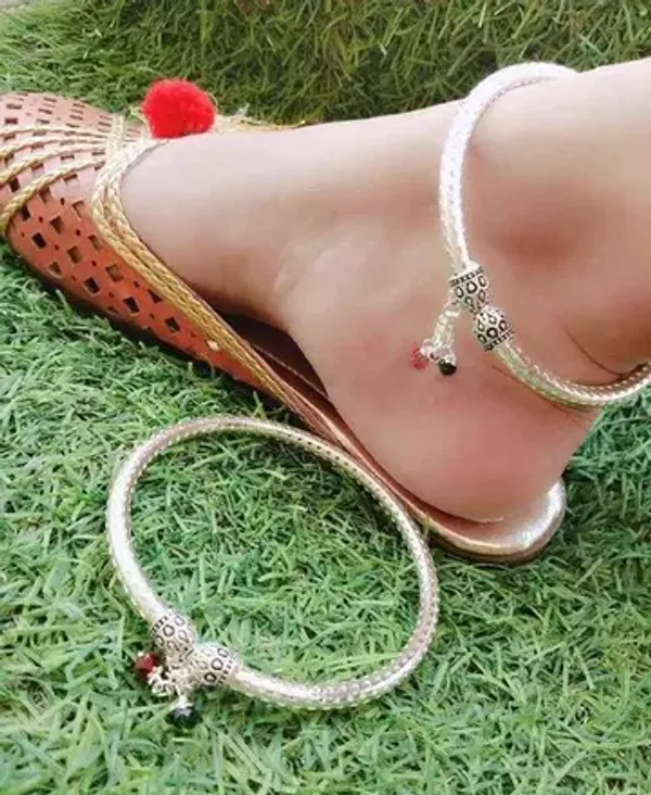 Oxidised_German_Silver_Metal_Kada_Anklet_|_Premium_Jewelry_Accessories