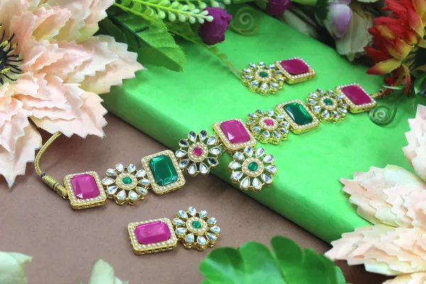 Pink_Green_Kundan_Stylish_Necklace_Set_Wedding_Traditional_Jewellery_Set_With_Earrings_|_Exclusive_Jewellery_Accessories