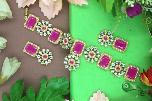 Pink_Kundan_Stylish_Necklace_Set_Wedding_Traditional_Jewellery_Set_With_Earrings_|_Exclusive_Jewellery_Accessories