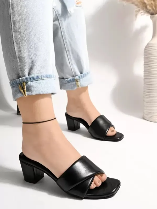 Black_Synthetic_Slip-On_Heel_Sandal_For_Women