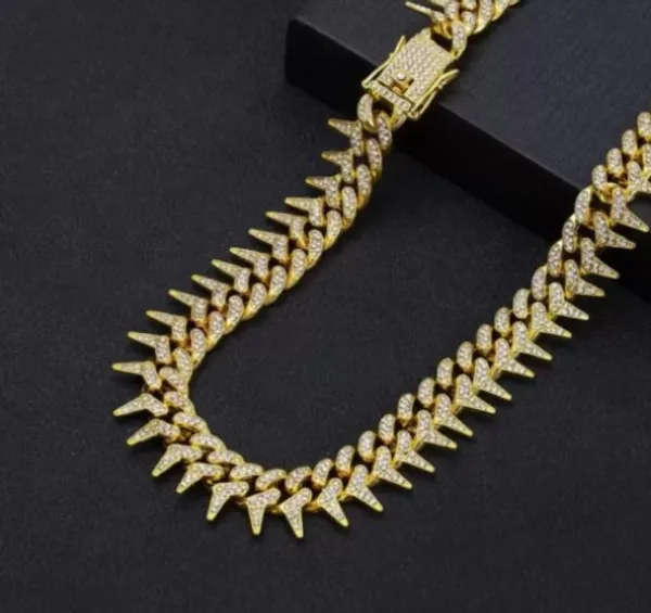NJ's_Iced_diamond_chain_wood_necklaced_