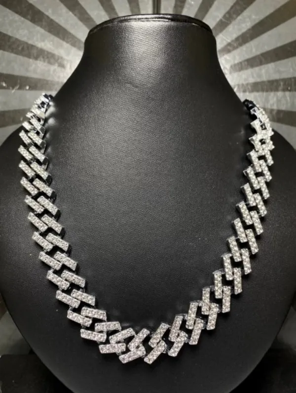 Nj's_Alloy_chain_