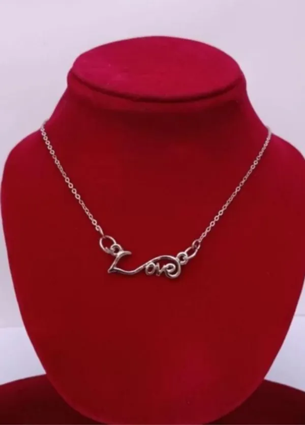 Nj's_love_chain_pendant_sterling_silver_metal_coma_stainless_steel