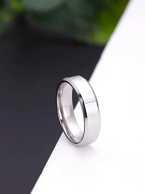 Stylish_Band_Finger_Ring_Stainless_Steel_Silver_Plated_For_Mens_Boys