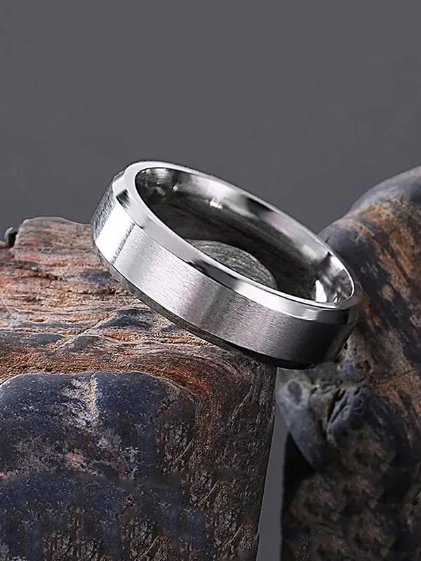 Stylish_Band_Finger_Ring_Stainless_Steel_Silver_Plated_For_Mens_Boys