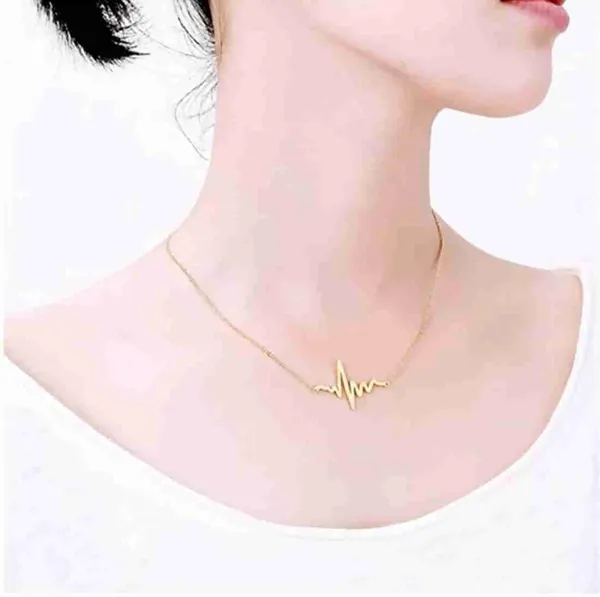 Stylish_Heartbeat_Necklace_Gold_Plated_For_Women