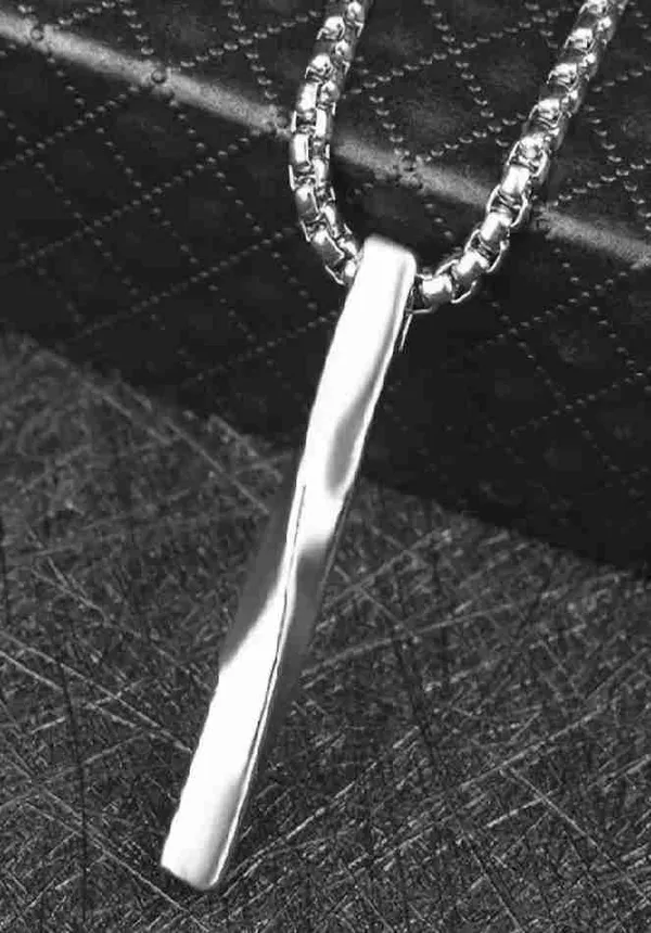 Stylish_Twisted_Bar_Pendant_Stainless_Steel_Silver_Plated_For_Mens_Boys
