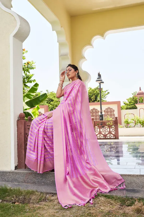 Ethnic_Pink_Soft_Silk_Saree_With_Moiety_Blouse_Piece_(VARDHA_PINK_2)
