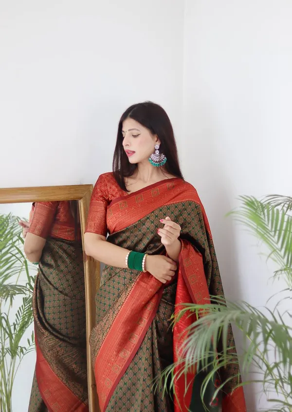 Saree_Is_Elegantly_Decorated_With_Gorgeous_Solid_Jacquard_Weave_That_Gives_A_Perfect_Look_To_Outfit_(ALMAARI-801-_DARK_GREEN)