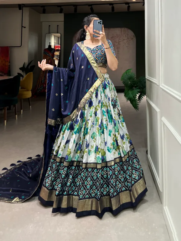 Dola_Silk_Blue_Patola_Print_Traditional_Lehenga_Choli_(Flower_N.Blue)