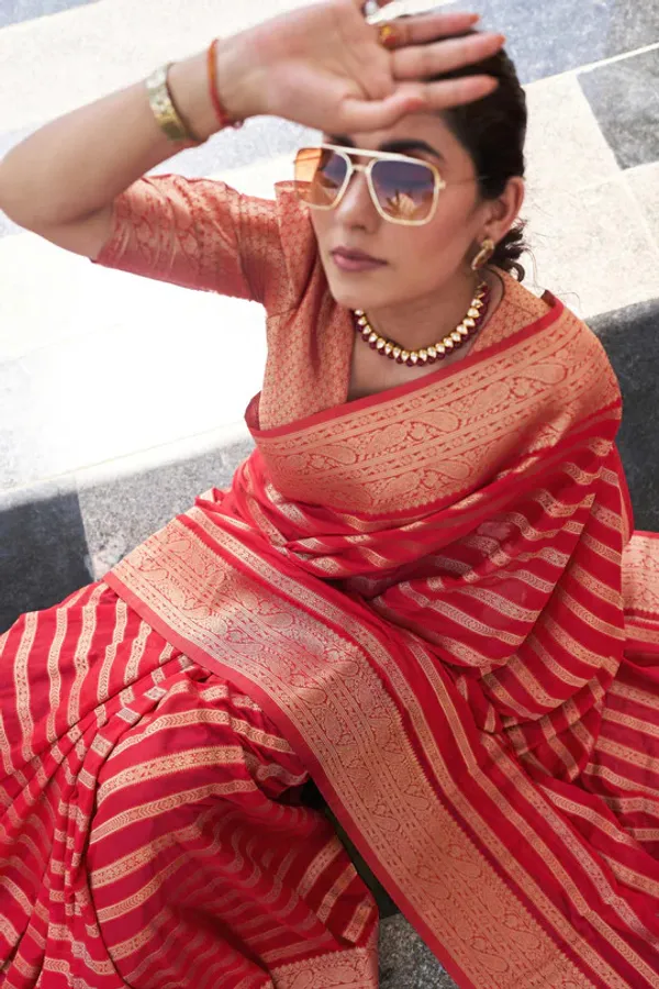 Ethnic_Red_Soft_Silk_Saree_With_Moiety_Blouse_Piece_(VARDHA_RED)