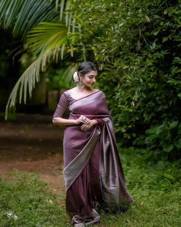 Admirable_Cofee_Soft_Silk_Saree_Stylish_Blouse_Piece_(MC-229_2FD_COFEE_SILVER)
