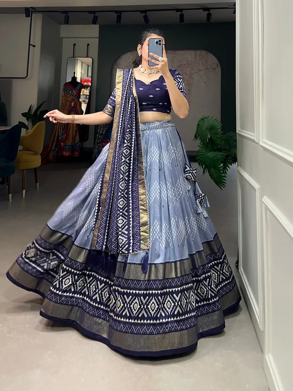 NAVY_BLUE_COLOR_SILK_LEHENGA_CHOLI_WITH_PATOLA_PRINT_DUPATTA
