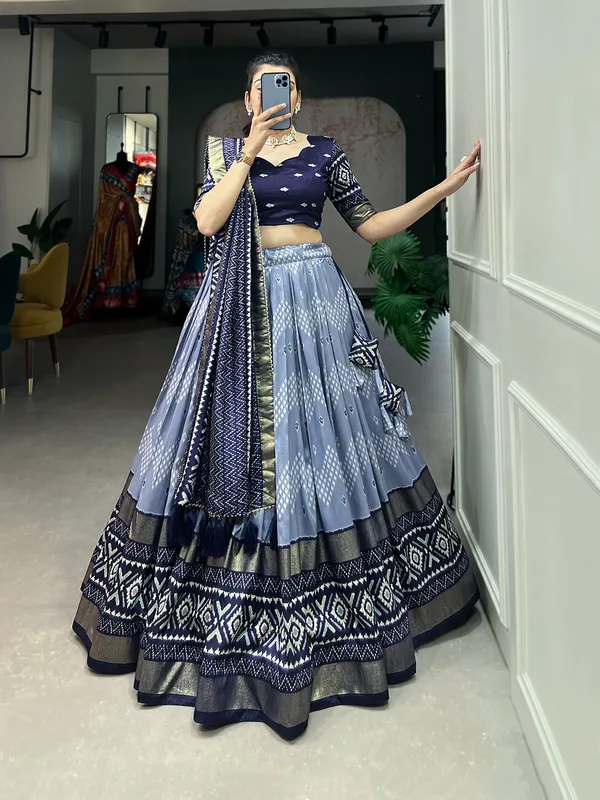 NAVY_BLUE_COLOR_SILK_LEHENGA_CHOLI_WITH_PATOLA_PRINT_DUPATTA