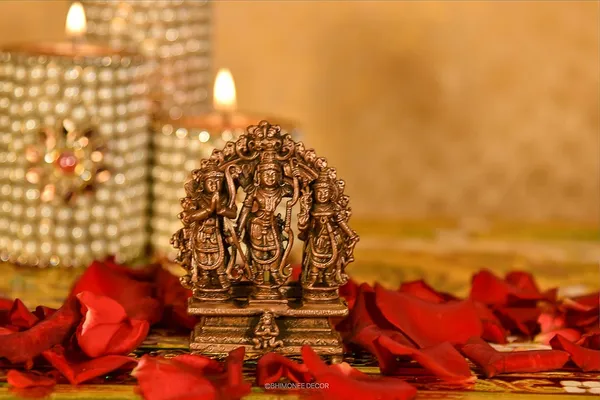 Decor_Pure_Copper_Handmade_Lord_Ram_Darbar_Murti_|_Rama_Sita_Lakshman_Hanuman_Statue_|_Ram_Parivar_Murti_for_Home_Temple_Blessing,_Happiness,_Health,_Wealth_|_Small_Size_2.65_Inch_Approx