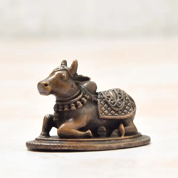 _1.25_inches,_Copper_Handmade_Nandi_Idol,_60_Grams,_Patina_Antique_Finish,_Pack_of_1_Piece