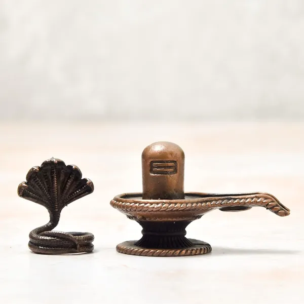 _1.6_inches,_Copper_Handmade_Shivalinga,_70_Grams,_Patina_Antique_Finish,_Pack_of_1_Piece