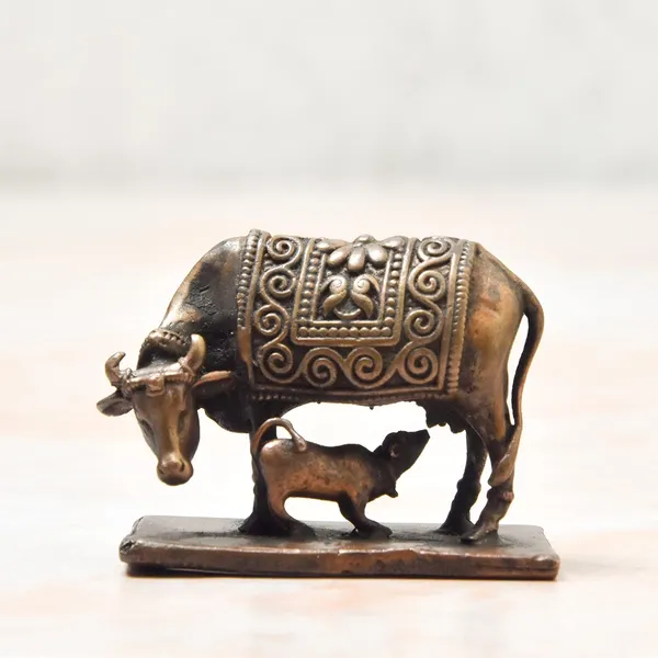 _1.25_inches,_Handmade_Copper_Cow_and_Calf_|_Kamadenu_|_Hasu_Karu_Idol,_90_Grams_,_Patina_Antique_Finish_,_Pack_of_1_Piece